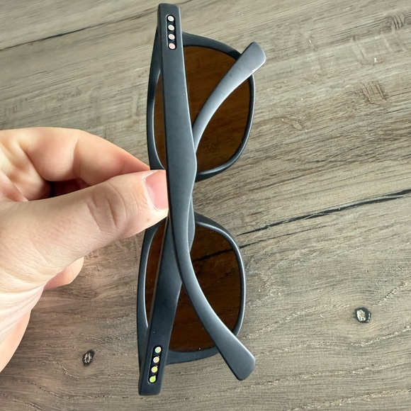 Enchroma kids Twain colorblind glasses mild deutan - Picture 3 of 5